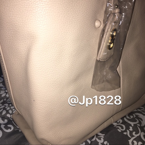 HP!🎉NWT Cole Haan Leather Tote - Froth - Picture 6 of 7